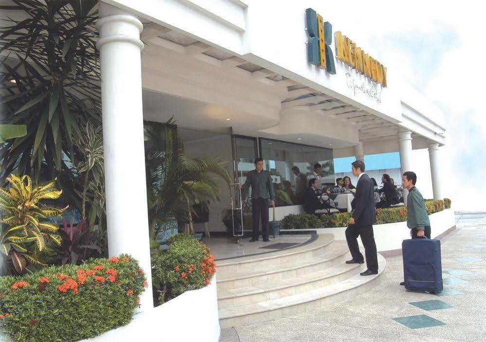 Apart Hotel Kennedy Guayaquil Exterior photo